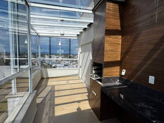 #105 - Apartamento para Venda em Pouso Alegre - MG