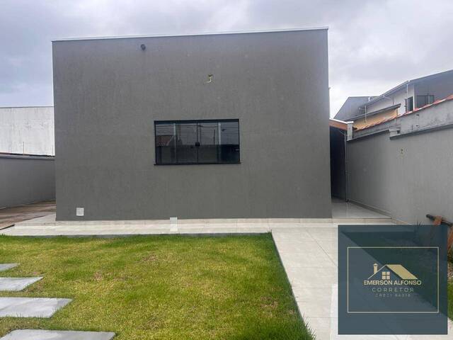 #109 - Casa para Venda em Pouso Alegre - MG